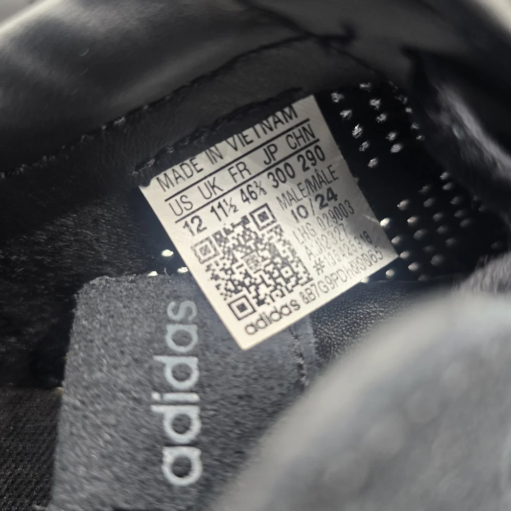 adidas Black Men's Sneakers‎